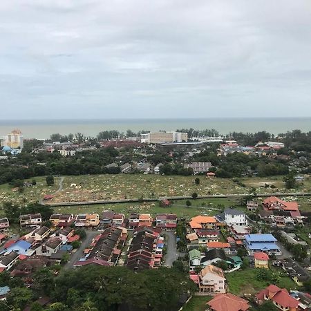 Enhet i Batu Burok på 1000 kvm, med 3 soverom, 2 bad Leilighet Kuala Terengganu Eksteriør bilde